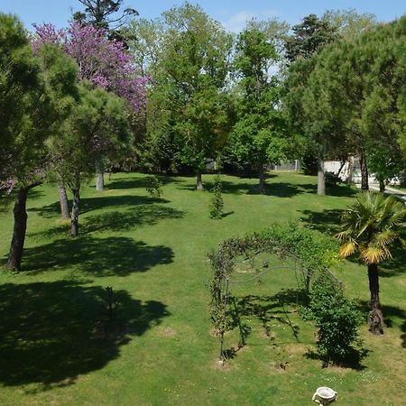 La Louisiane 31 Villefranche-de-Lauragais Exterior foto